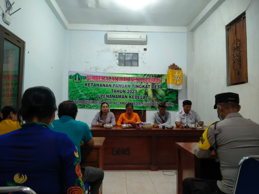 PEMBEKALAN DAN PENYULUHAN KEGIATAN KETAHANAN PANGAN TINGKAT DESA